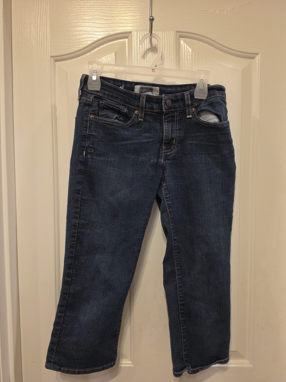 Signature by Levi Strauss Women's Dark Blue Straight Leg Jeans